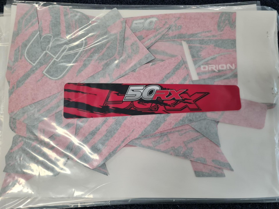 (20C2a) Stickerset 'ORION' RX50 rood